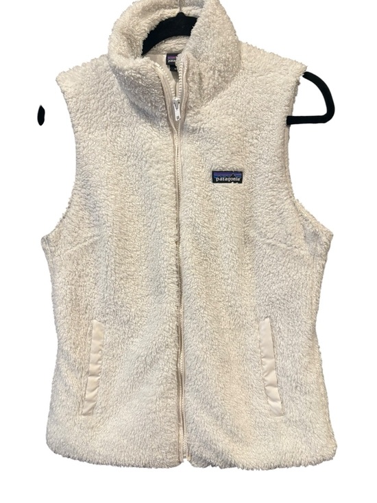 Patagonia Jackets & Blazers - Patagonia ladies M Sherpa vest rack 1
